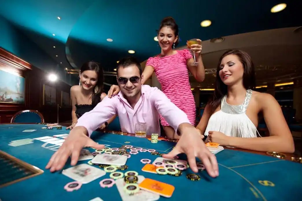 Tampilan fitur bonus dan free spins dalam permainan slot klub4d